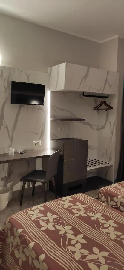 Hotel Mistral Milan