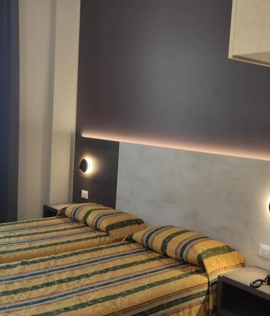 Hotel Mistral Milan