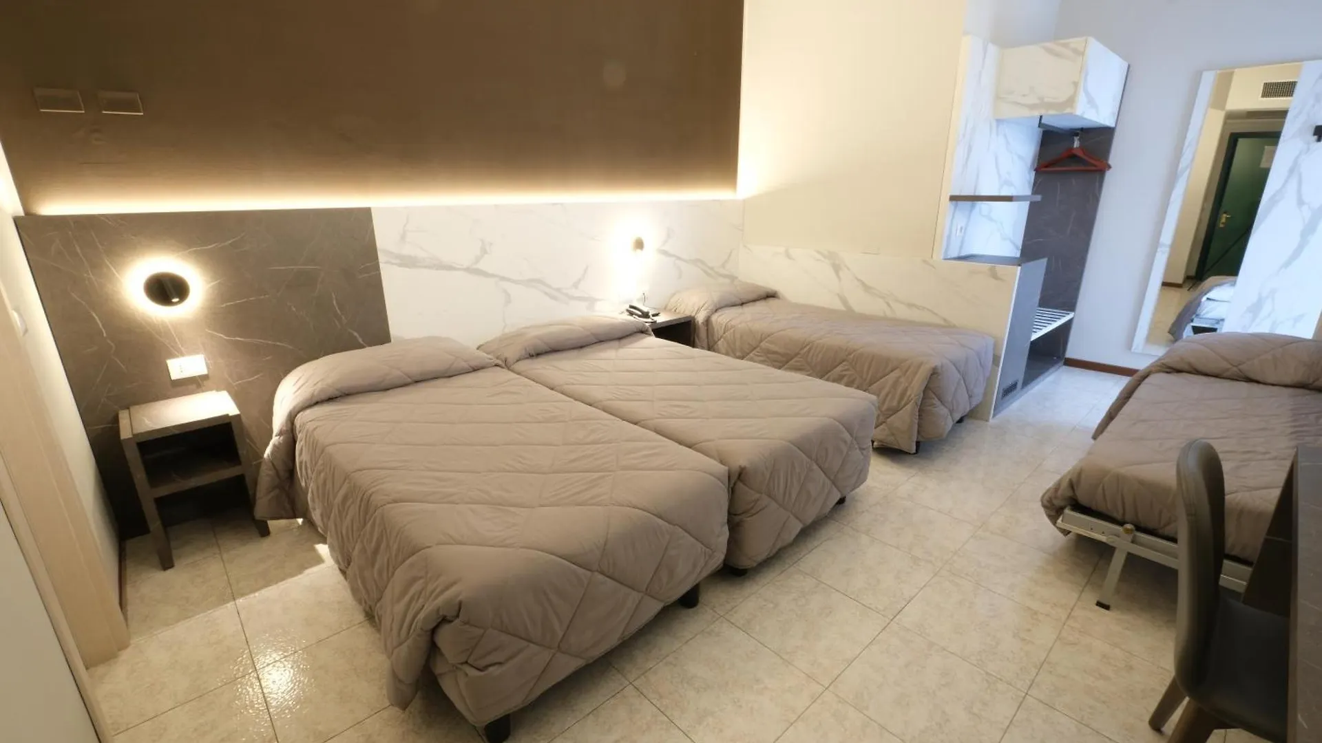 Hotel Mistral Milan