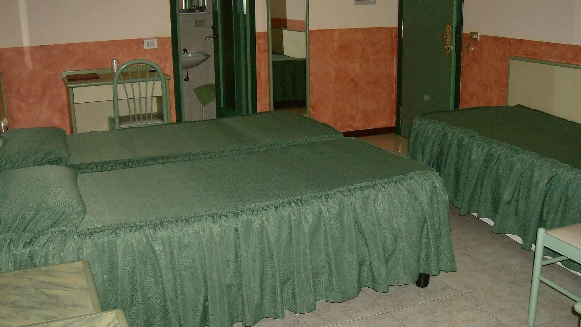 Hotel Mistral Mediolan
